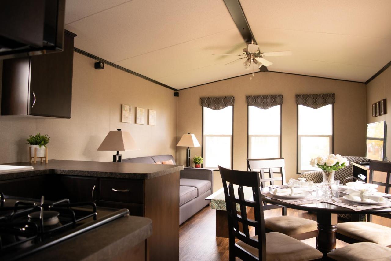 Vine Ridge Resort - Cottages Niagara-on-the-Lake Exterior photo