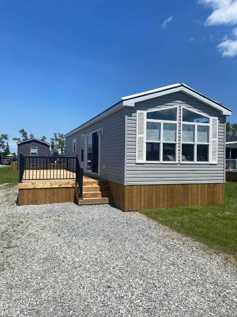 Vine Ridge Resort - Cottages Niagara-on-the-Lake Exterior photo